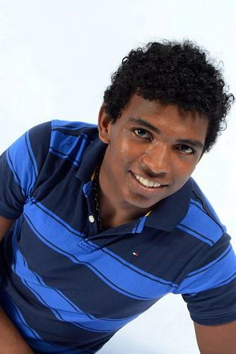 Sou natalense e um homem apaixonado pela minha princesa Catarina ,estudante de administração de empresas, fotográfico, e sempre um seguidor de Cristo!