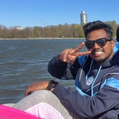 pawangawali2's profile picture. #Cricket fan 😎 #LoveSinging🎶 #AnimeLover😍 #MechanicalEngineer 😋 
#MANCITYFOREVER💙💙💙 @mancity