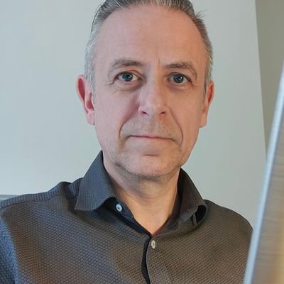 petervanmullem's profile picture. Lecturer & researcher Artevelde University of Applied Sciences bachelor in social work - youth - online media - Lisboa lover - @petervanmullem@mstdn.social