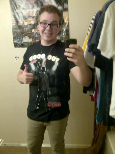 InAmericanNoir's profile picture. Play it loud.