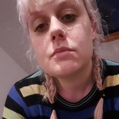mother, crafter, Kim Woodburn enthusiast