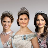 Sarah Williams (@theroyalsandi) 's Twitter Profile