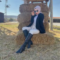 Zeynep (@neperisiyy) 's Twitter Profile