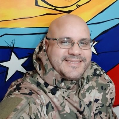 Artista plástico Venezolano, enfocado en vivir y disfrutar la vida con sus distintos matices!!! Sígueme en Instagram @angelorama_art https://t.co/cEsyNIjcZK