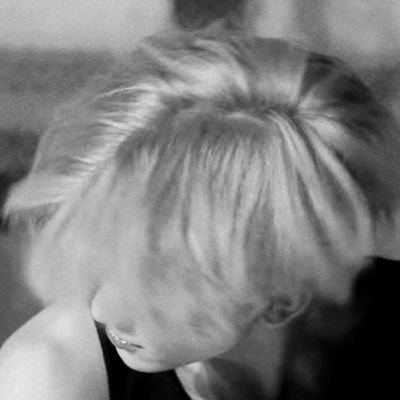 J3RRICO's profile picture. JERRICO (N.) ก็ลืมไปแล้วว่าลืมยังไง