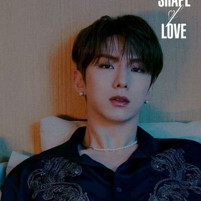 AramMonbebe's profile picture. Hello Kpop I'm monbebe ⋈ 🦋