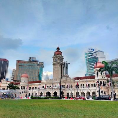 aisyakhadija's profile picture. make others smile everyday