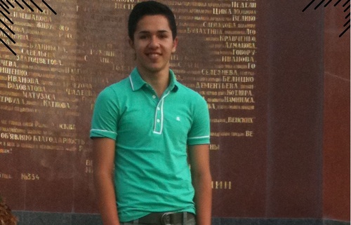 Varis99's profile picture. 