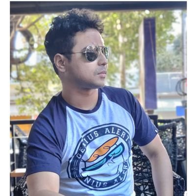 Britu_here's profile picture. Building and scaling D2C brands • Grew to $2M in 12 months (bootstrapped)