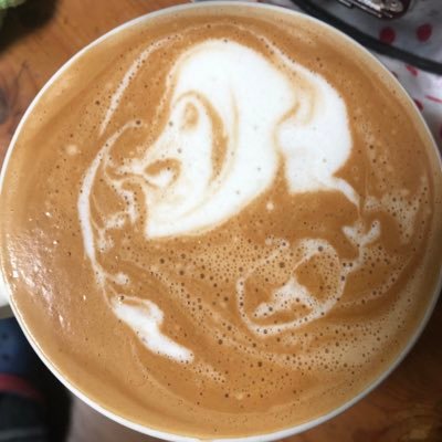 tsubamenou's profile picture. 限りなくピュアな味を求めて基本自然堆肥栽培。無施肥土壌育成8年目、現在すくすく成長中。バランスを見極める横乗り系。循環型生物誘導係。なんだか言ってみたが、基本自然におまかせ＊記録用ツイート 地球に場所を借り生き物に力を借り父に畑を借りる借りぐらしの燕農 借りたものを返すためにゆるす頭と感謝の心。つばめの恩も必ず返す。