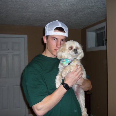 lucashenderson0's profile picture. 