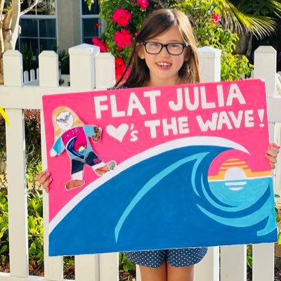 This is pretty much Julia’s Wave account now ⚽🌊🦦 instagram julia_ottergirl