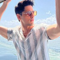 Sid Baar Baar Dekho(@BaarSid) 's Twitter Profile Photo