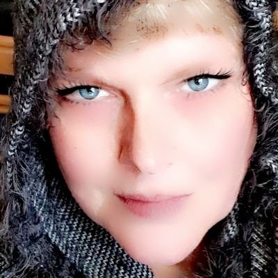 RikkaFeryn's profile picture. Dragons & Vampires | Art - Digital/ Contemporary/ Victorian/ Industrial/ Grunge | Avatar/ Surrogate | Content Creator @ VR | Webdesign | Period Drama & Horror |