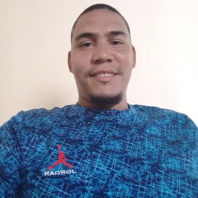 Shalom

Instagram @mafifa06