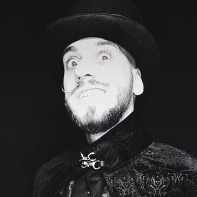 The illustrious Ringmaster of the Dark Carnival!

D&D Tiktok Cosplayer & Content Creator https://t.co/A9Iy1FURCv