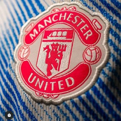 MANCHESTER UNITED TO THE CORE❤️ STOP WAR 🇺🇦 MARCH28🌎🌎 Zelenskyy is  the best man in the world 🇺🇦 Quidax TAG   Qray21