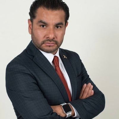 Licenciado en Turismo
