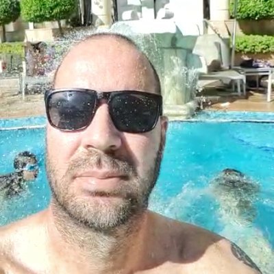 deepled's profile picture. שנון במחלוקת