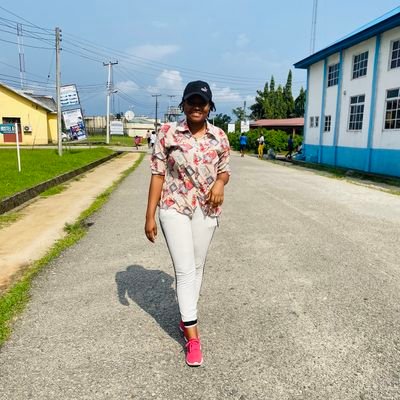 Pizylove's profile picture. God first,family and music add me up on Instagram with@peacecharv.# web programmer and shoe producer