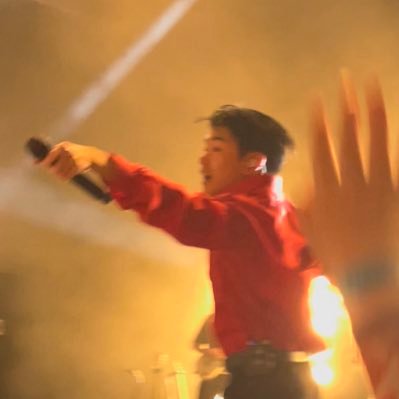 rhi_loves_eric's profile picture. Broke multi