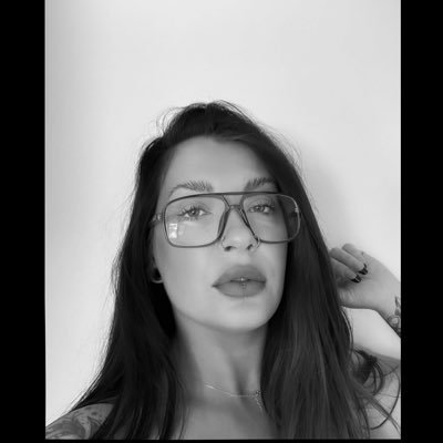 shayviola's profile picture. ego removed but still in tune exactly, pride set aside, third eye winkin at me