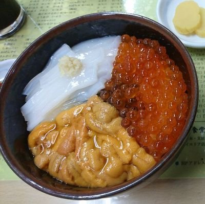 おっさん/ゴルフ好き/お酒好き/埼玉県民/サラリーマン/X(旧Twitter)がイマイチわかってない…/投資などの勧誘はお断りです。