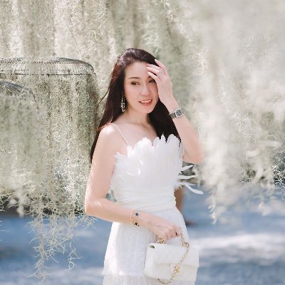 lissa43314774's profile picture. My name is Lisa and I am 33 years old and a businessman