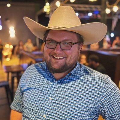 Husband, Father, Small Biz Owner, and Host on @theseeingredpod. @AbbottCampaign, America Rising, and @UTAustin Alum, Dallas Sports Enthusiast. #SEVVIE Winner