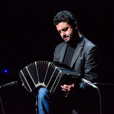 Bandoneonista colombiano, director del Quinteto Leopoldo Federico, cuatro veces nominado al Grammy Latino.