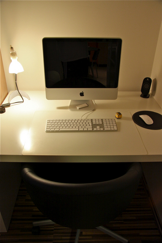 gabriel270's profile picture. conocimientos de servidores, pc y electricidad