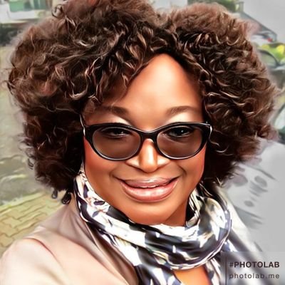FanNoumou's profile picture. MumOfTwo✌🏾 Ingénieure d'Affaires passionnée par la cosmétique l'agro-industrie les Data EI IA, Originaire De Kita 🇲🇱 aime le maffé au gombos ❣️