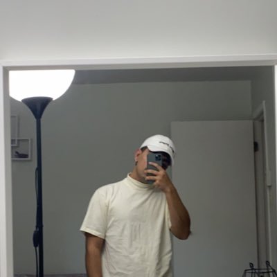 prashantbeee's profile picture. TOP DAWG @studiodawgz 🐾