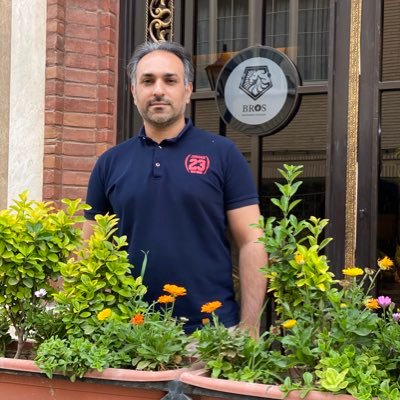 Hi I'm saeed .I'm 39years old.I'm from isfahan. I actively work in Forex and crypto