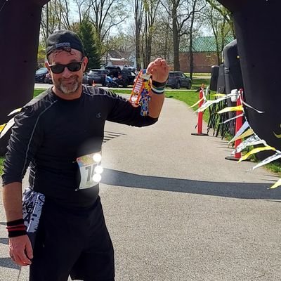 BlackSheep added this Twitter account to keep track of running and fitness.