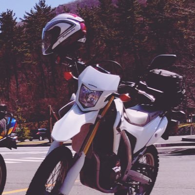 趣味は映画鑑賞、特撮作品、ガンダムシリーズ、ドラゴンボールシリーズ、バイクツーリング、エギング、筋トレ、バレーボールです。好きなアーティストはAAA、STU48、DA PUMP、EXILE TRIBEです。フォローして頂けると嬉しいです！よろしくお願いします！