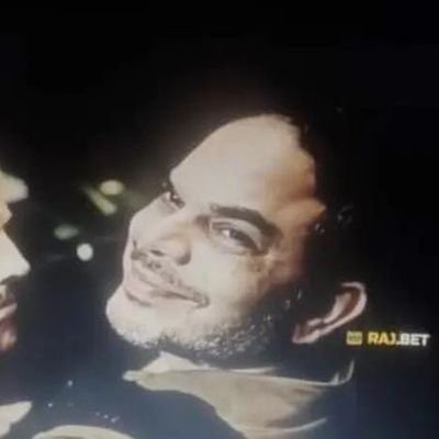 suravels's profile picture. ❣️