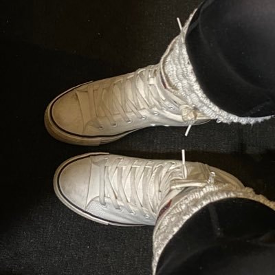 shrunkrob's profile picture. Just a shrunken slave for a Giantess