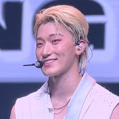 ⠀ ─ #산 › you're more than beautiful. ଓ⠀⠀ ⠀ ☆ for ˗ˏˋ@ATEEZofficial !🦋 ⁸ ᵐᵃᵏᵉˢ ᵒⁿᵉ ᵗᵉᵃᵐᵎ ♡
