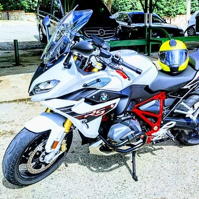 jamarquezvb's profile picture. Hace cinco años me bloqueó Herman Tertsh... me bloqueará Vox????