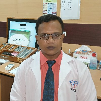 aksar54491357's profile picture. Im an optometrist