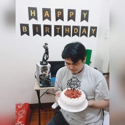 Jhops40073774's profile picture. Pixel: Jhops / Burokku Guild Supporter
Axie: Bulbasoy