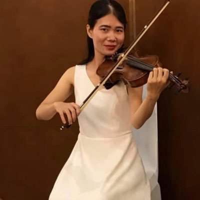 KPHP100's profile picture. Violin