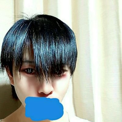 はじめまして。皆様との御縁に感謝。ツイートを通してフォロワーさんや仲良しさんとの交流が出来ればと思っています。また、地元情報や地元にあるお城についてもランダムにではありますが発信していきますので、少しでも僕の地元にこれをきっかけに興味を持って頂けたら幸いです。つたない文章ではありますがどうぞよろしくお願い致します。