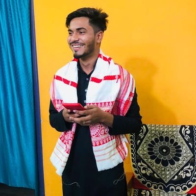 FarukAb45's profile picture. তুমি পাহৰি গলেও মই স্মৃতি হৈ তোমাক আমনি কৰিম তুমি পানী পি পি ভাগৰি যাবা, মই হিকটি হৈ আমনি কৰিম। এইয়া আমাৰ দায়িত্ব