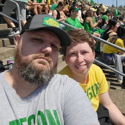 Father of 1 great boy and 3 amazing girls, fan of Blazers and Ducks, love Oregon and the rain that keeps it green and beautiful! 🏳️‍⚧️🏳️‍🌈