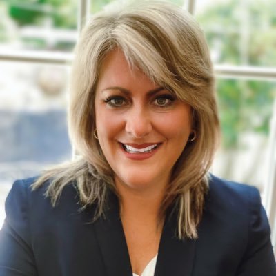 Claire is a senior vice president of Institution Services Business Consulting at LPL Financial. LPL Financial Member SIPC https://t.co/a9hlWwzlVU