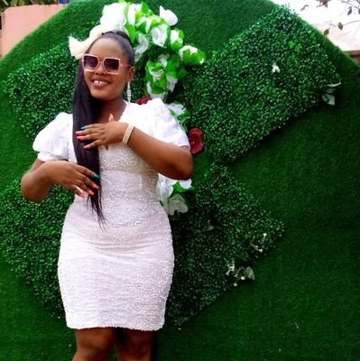 dyna_adiku's profile picture. 