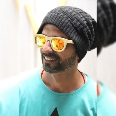 arv_shenoy's profile picture. 