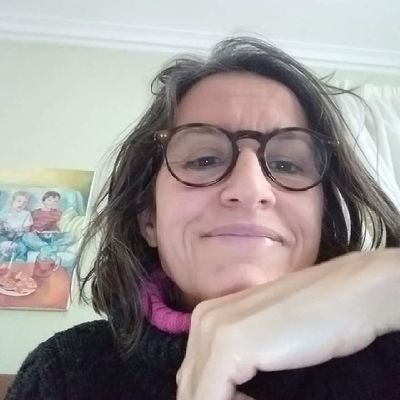 crisdsalas's profile picture. Del diálogo se aprende,de los silencios también y de escuchar más aún.